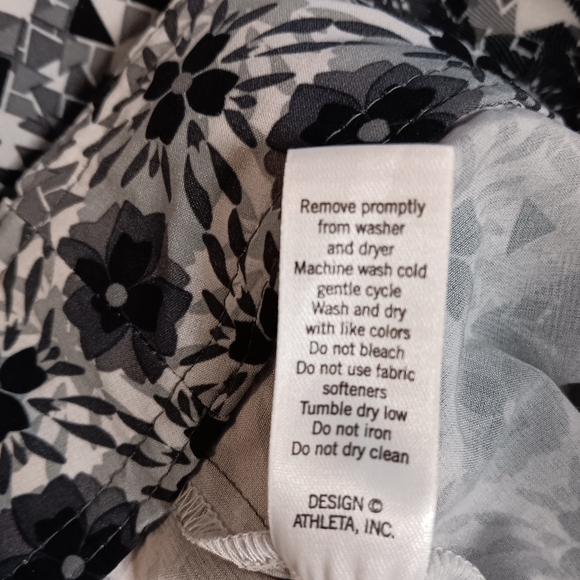 ATHLETA grey graphic print skort, 6 - Picture 11 of 14